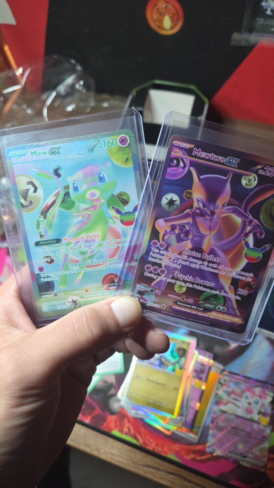 Mewtwo en Mew 30th celebration