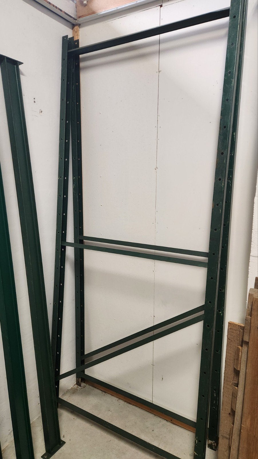 Stevige magazijnstelling met metalen legborden 229 x h245cm