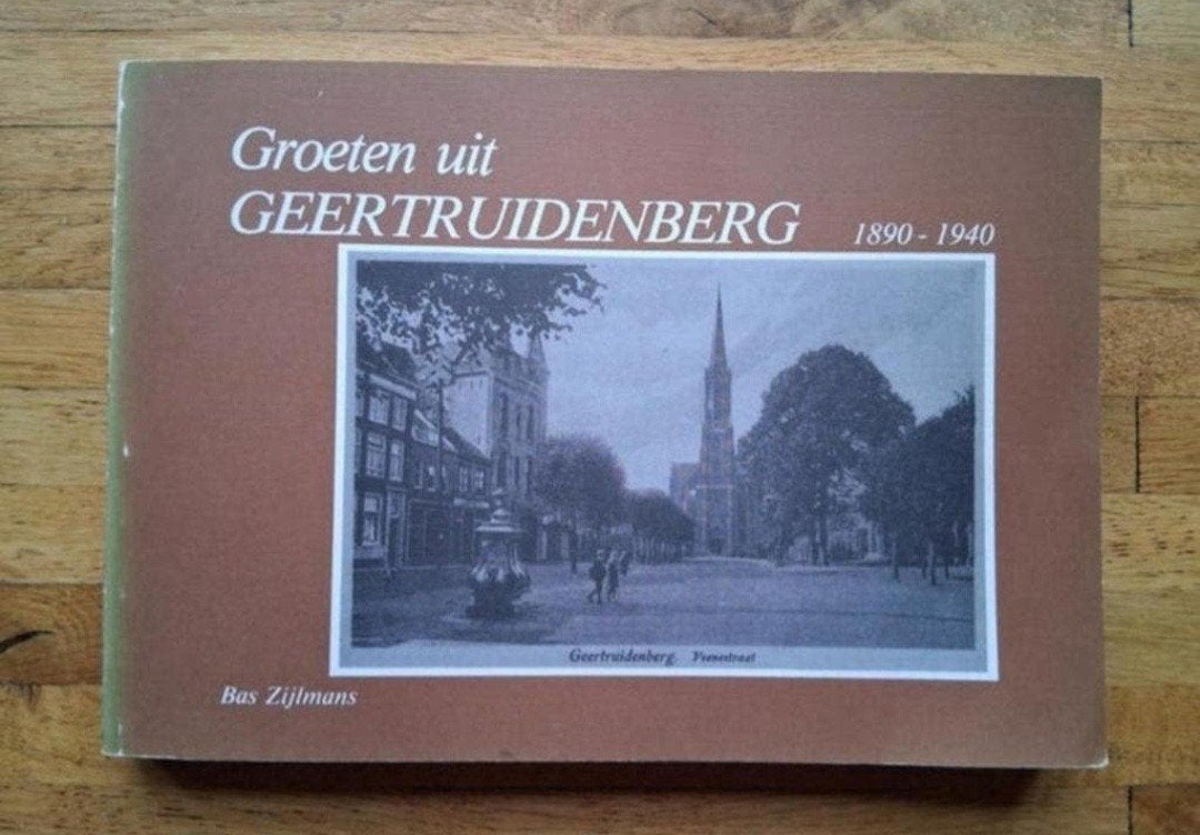 Geertruidenberg: Groeten uit
( oude ansichten 1890 - 1940 ), Ophalen of Verzenden, Zo goed als nieuw