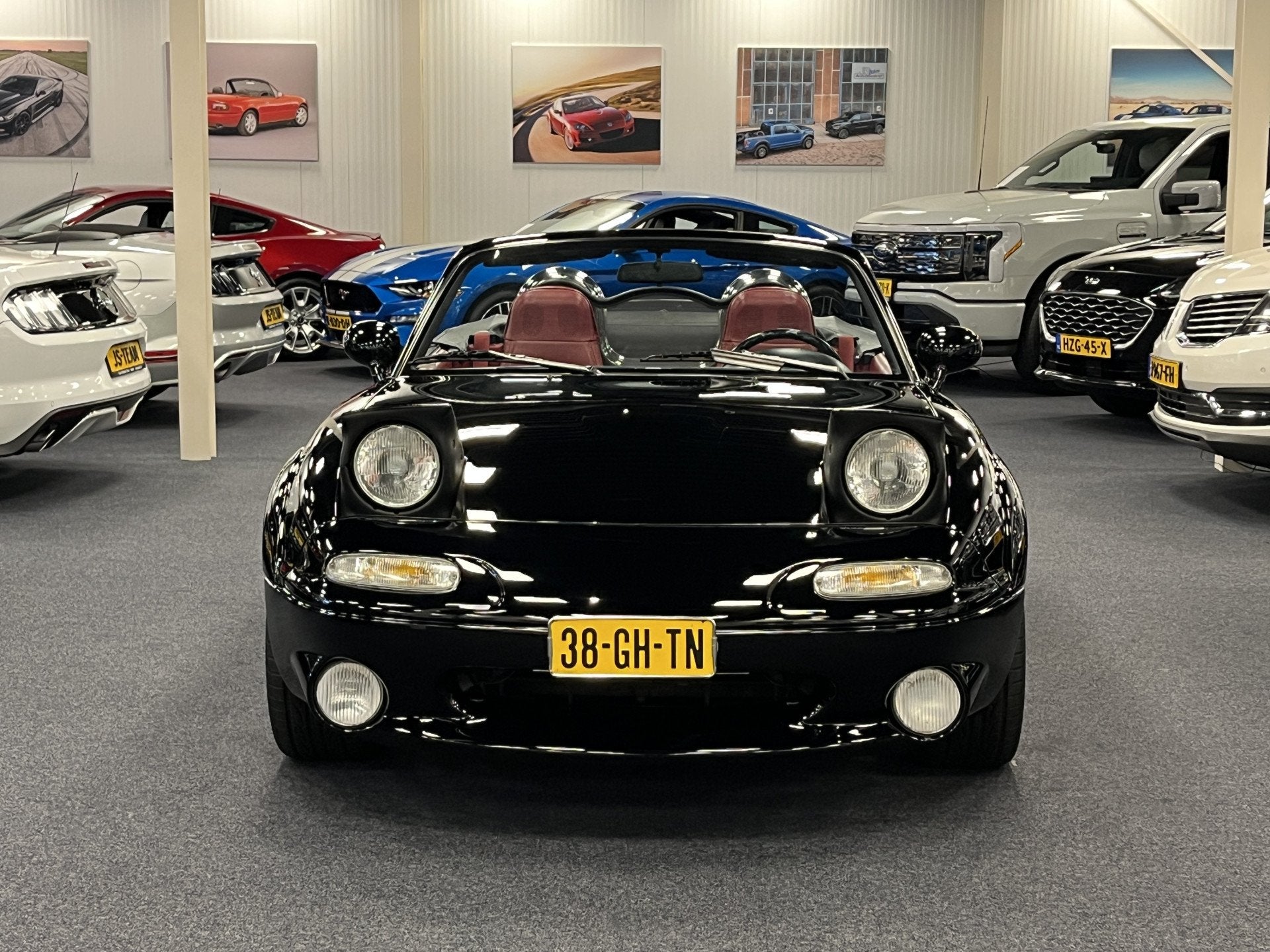 Mazda MX-5 NA Roadster 1.6i Miata Black-Red Edition CDN Post, foto 7