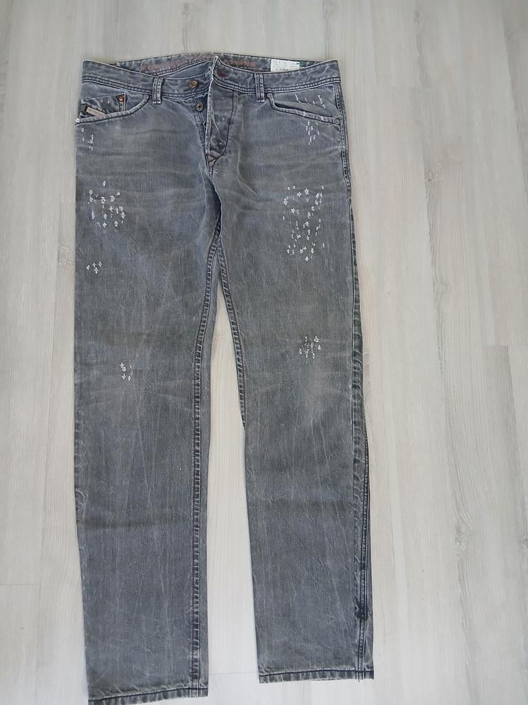 Diesel Darron Regular Slim-Tapared Jeans W34 L32 Grijs, Kleding | Heren, Spijkerbroeken en Jeans, Diesel, Ophalen of Verzenden