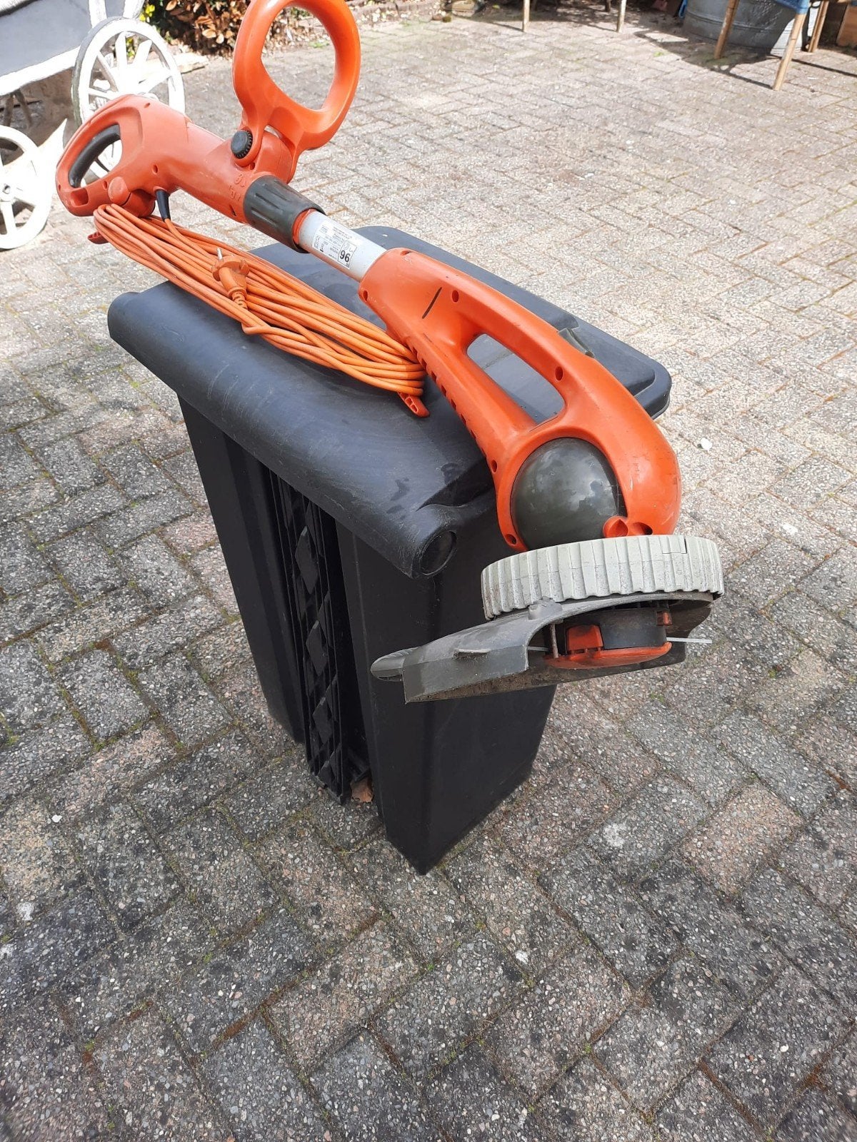 Kanten maaier, Ophalen, Elektrisch