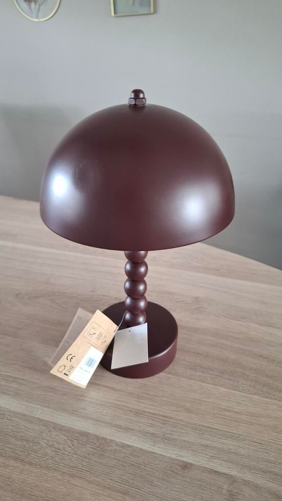 Bruin Wibra lampje op batterijen met klein deukje, Kunststof, Gebruikt, Ophalen of Verzenden, Modern