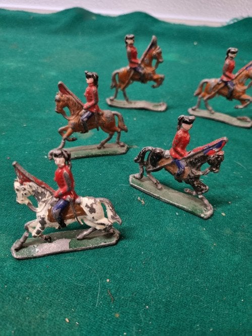 Tinnen paarden beeldjes 7 stuks, Ophalen of Verzenden