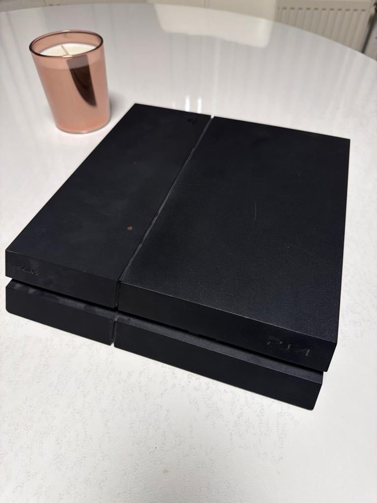 Sony PlayStation 4 (PS4) Console - Gebruikt, Spelcomputers en Games, Spelcomputers | Sony PlayStation 4, Ophalen, Zonder controller