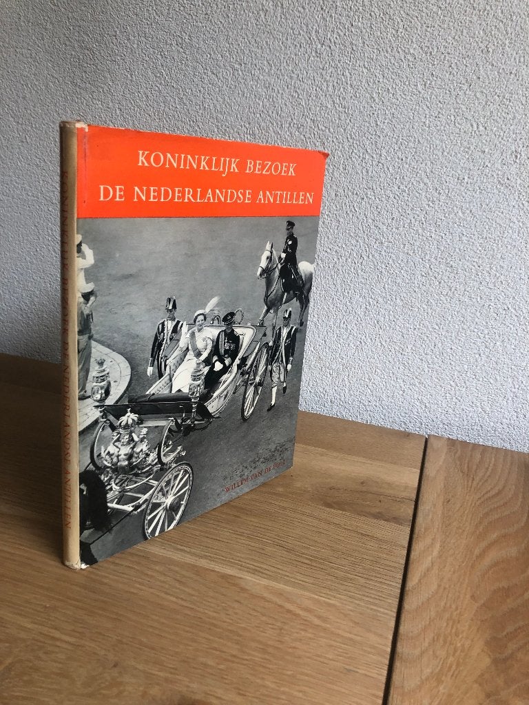 Willem v.d. Poll Koninklijk Bezoek Nederlandse Antillen 1955, Ophalen of Verzenden, Gelezen, Fotografen