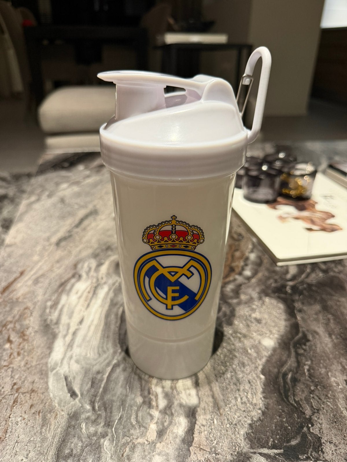 Shaker Real madrid, Ophalen, Nieuw