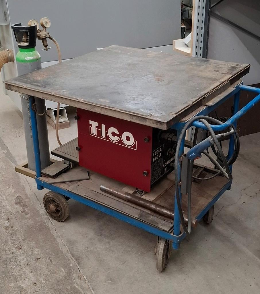 Mobiele laskar met Tico mig - mag lasapparaat, Ophalen, 150 tot 250 ampère, Co2