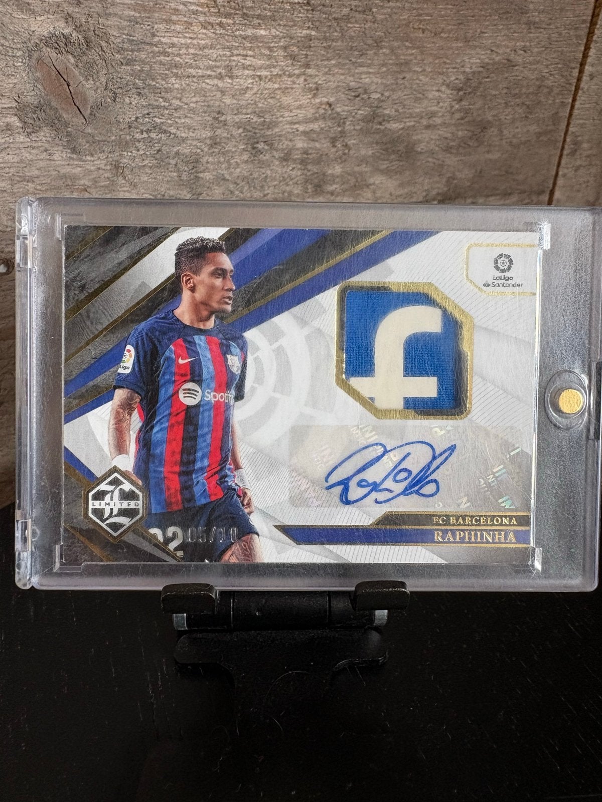 Raphinha Panini Limited La Liga -FC Barcelona /10 Patch/Auto, Ophalen of Verzenden, Zo goed als nieuw, Buitenlandse clubs, Poster, Plaatje of Sticker