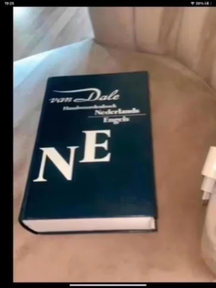 Van Dale Nederlands Engels, Boeken, Woordenboeken, Verzenden, Zo goed als nieuw, Van Dale, Engels