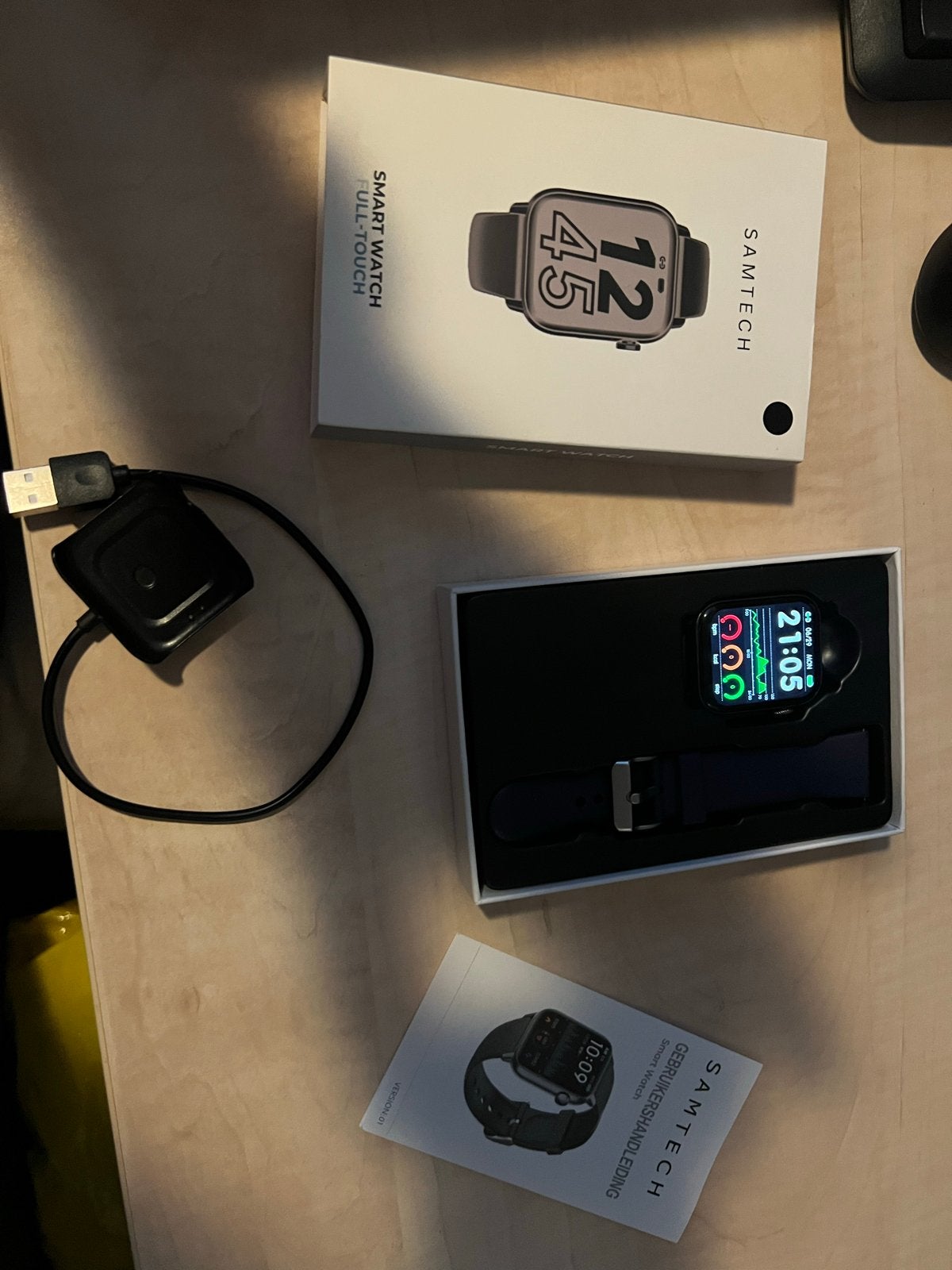 Samtech Smartwatch - in doos, Sieraden, Tassen en Uiterlijk, Smartwatches, Nieuw, Android, Zwart, Hartslag, Ophalen of Verzenden
