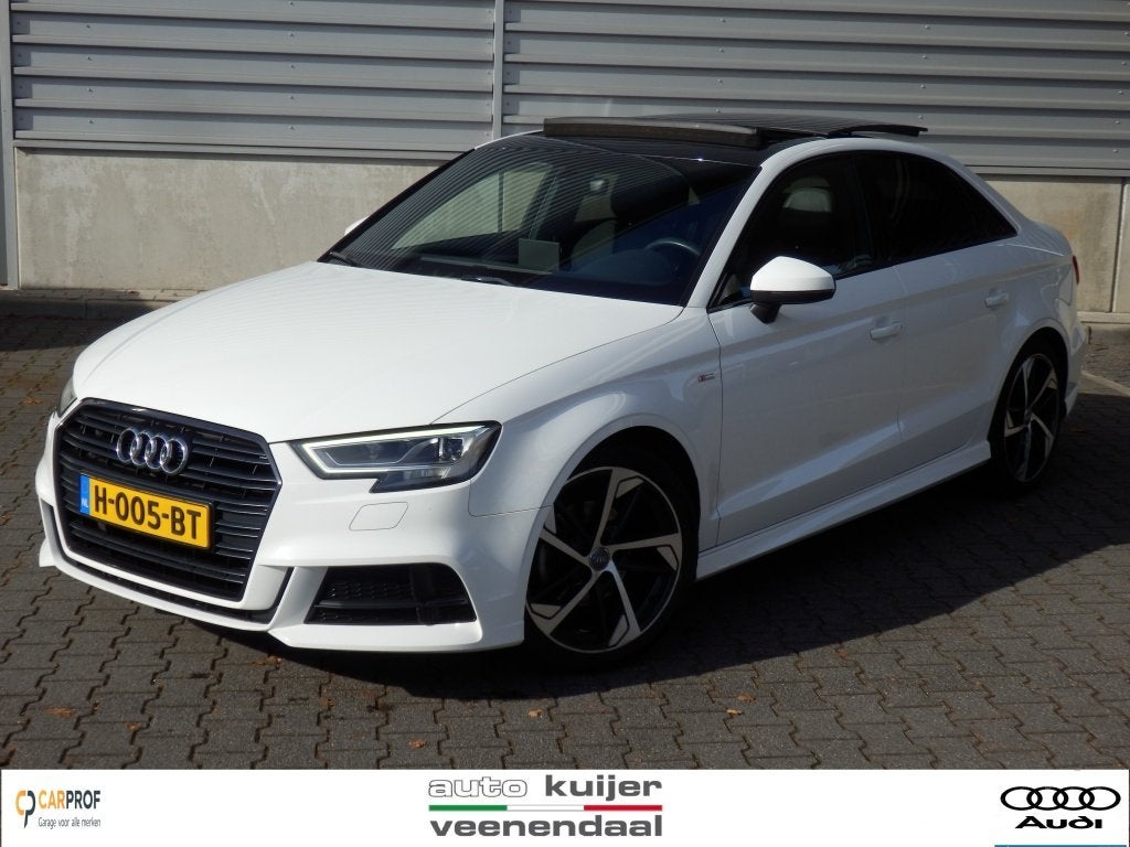 Audi A3 Limousine 35 TFSI CoD Adv Sp, Automaat, Dealer onderhouden, Euro 6, 4 cilinders