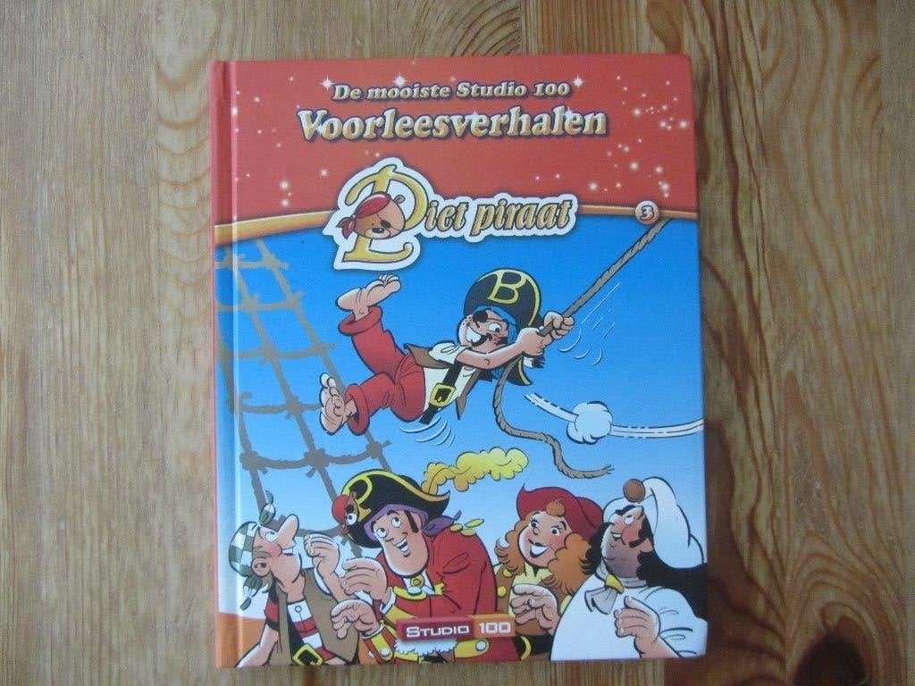 Piet Piraat (4 verhalen), Boeken, Ophalen of Verzenden, Zo goed als nieuw, Fictie algemeen, Voorleesboek