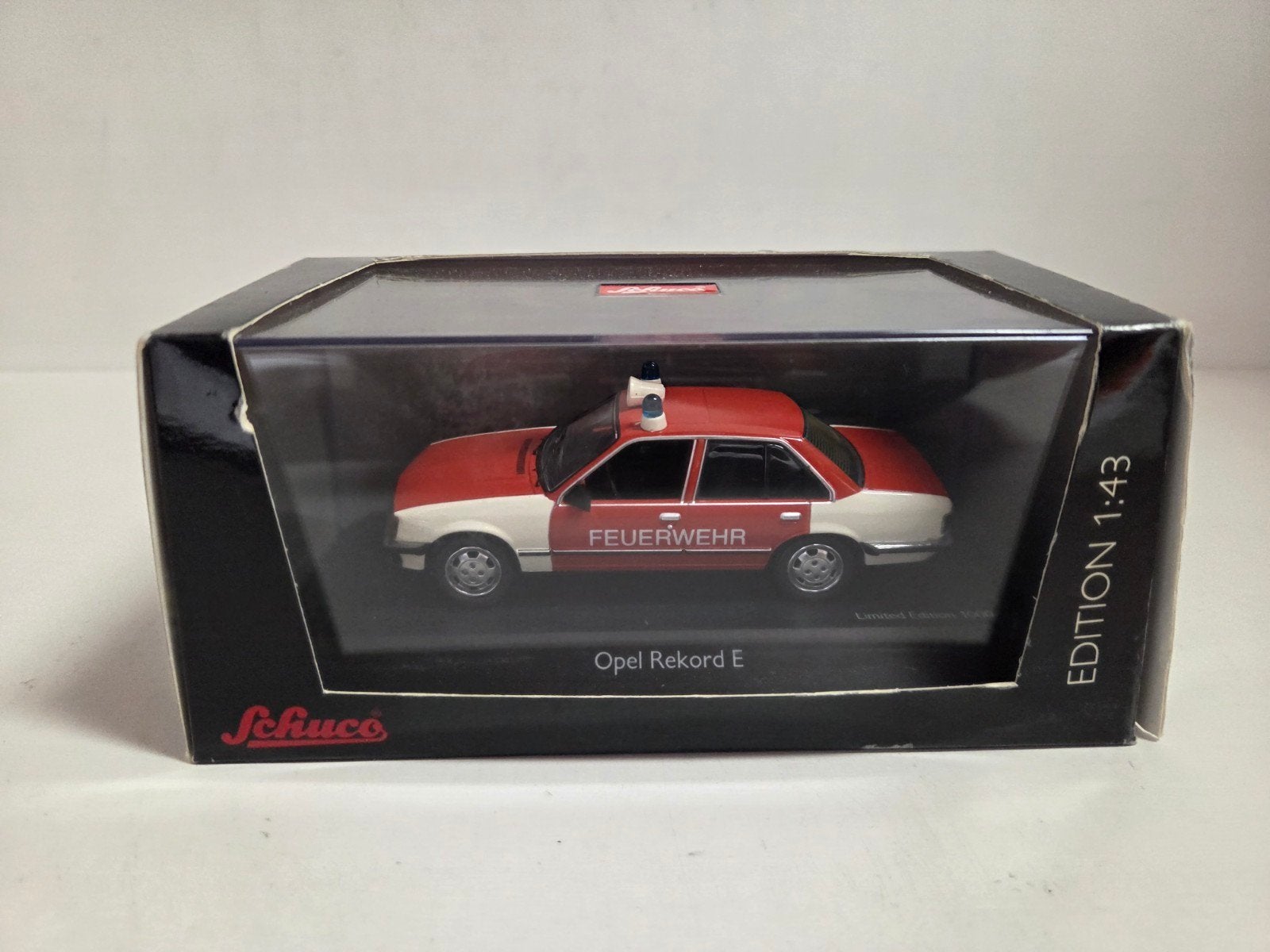 Schuco Opel Rekord E Feuerwehr 1:43, Hobby en Vrije tijd, Modelauto's | 1:43, Auto, ., Ophalen of Verzenden, Zo goed als nieuw