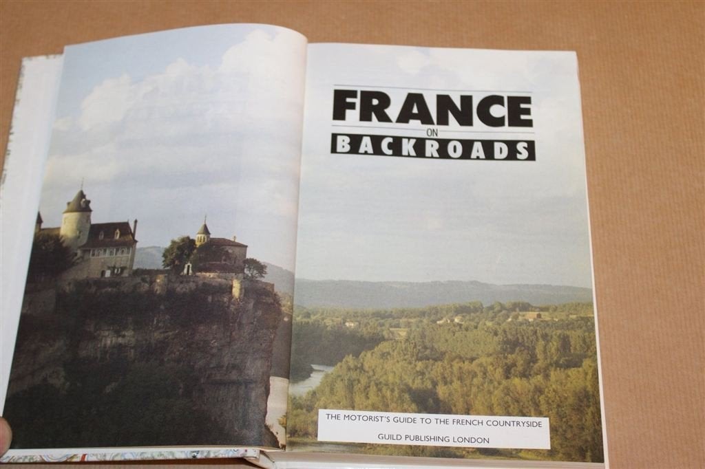 France on Backroads — Toerroutes door Frankrijk 1991, Europa, Ophalen of Verzenden, Reisgids of -boek, Gelezen