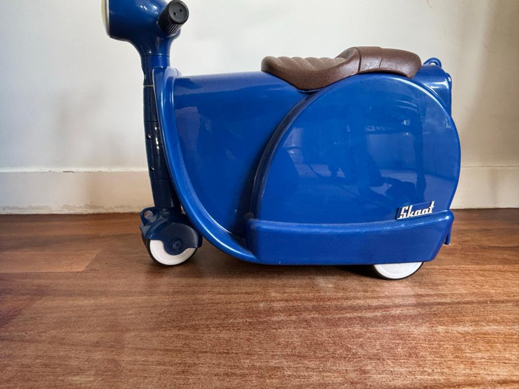 Skoot kinderkoffer/loopfiets blauw, Ophalen, Gebruikt