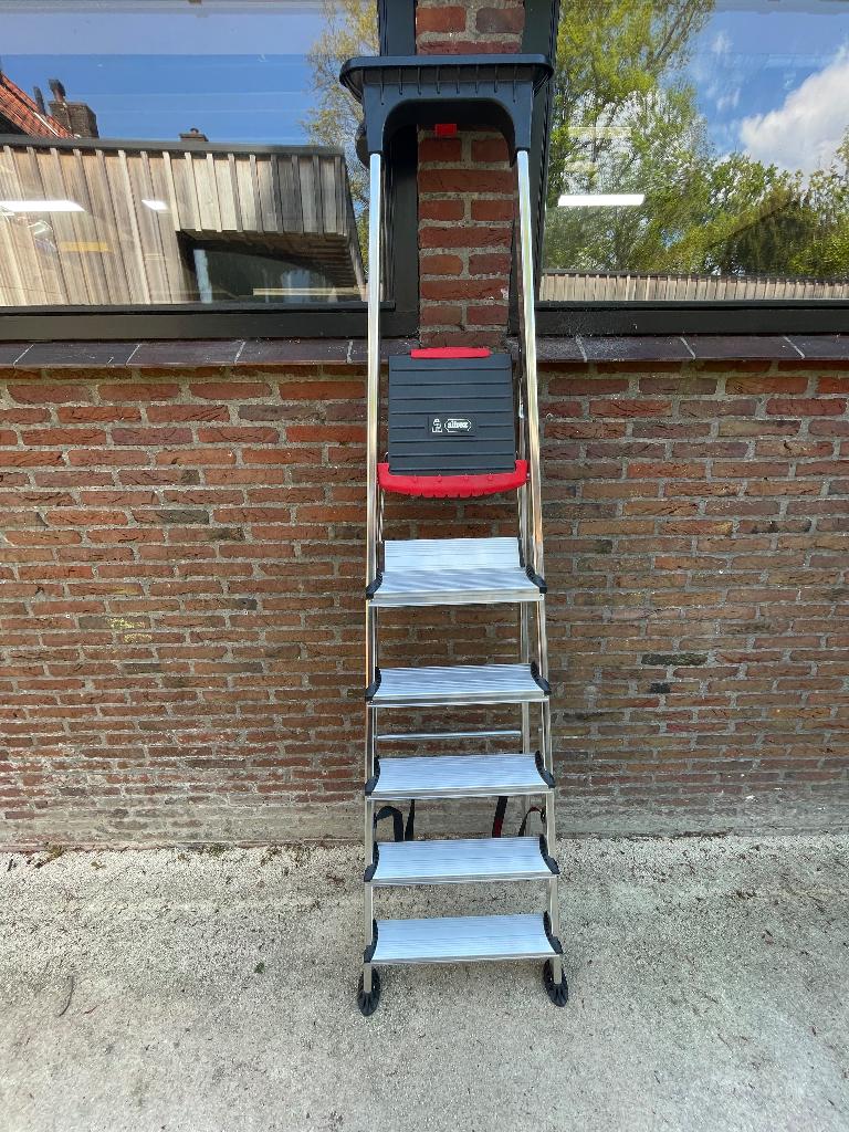 Altrex Double Decker 6 treden (nieuw), Ophalen, Trap, Nieuw, Opvouwbaar of Inschuifbaar