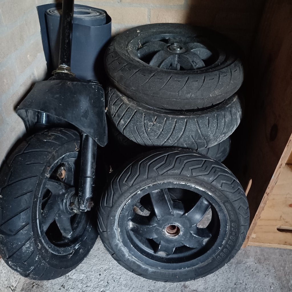 Scooter banden met velg, Ophalen, Gebruikt, Overige typen, Overige merken