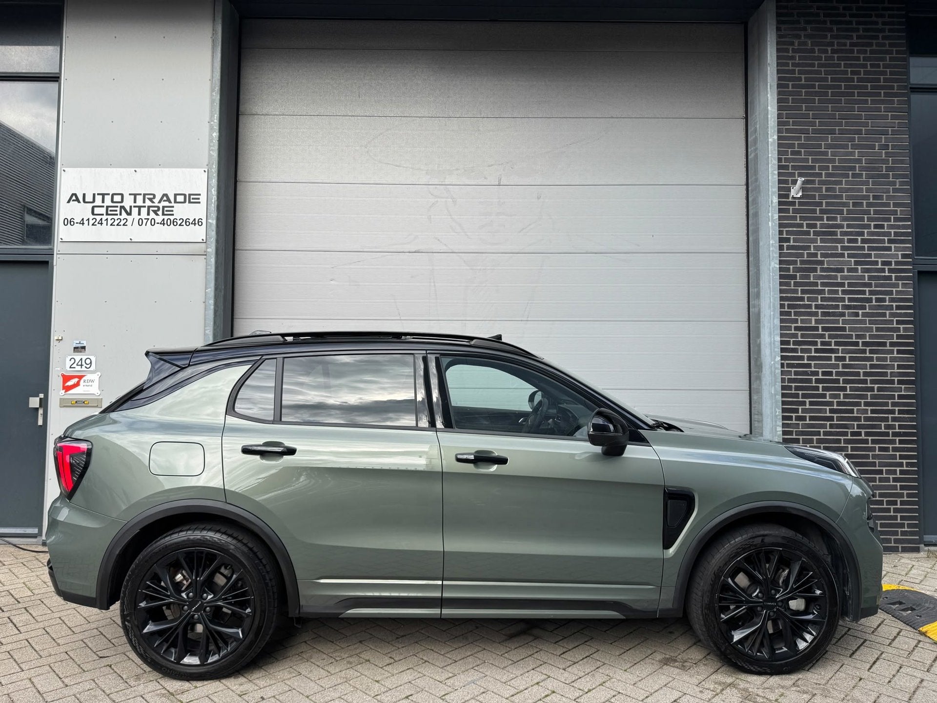 Lynk & Co 01 1.5 More [ 1e Eigenaar | Trekhaak | Dealer onde, Auto's, Dealer onderhouden, 4 cilinders, 139 pk, Automatische klimaatregeling