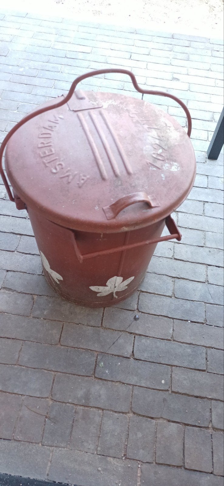 Vintage metal emmer/vuilnisbak 'Amsterdam' . 20 euro, Antiek en Kunst, Curiosa en Brocante, Ophalen