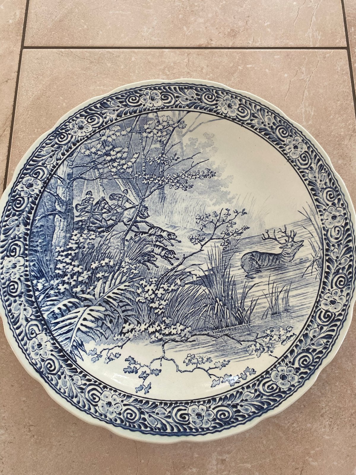 Boch Delfts Blauw Wandbord - Hert in Landschap, Antiek en Kunst, Ophalen of Verzenden