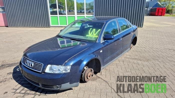 Scherm links-voor van een Audi A4, Auto-onderdelen, Carrosserie en Plaatwerk, Audi, Gebruikt, 6 maanden garantie, 12 maanden garantie