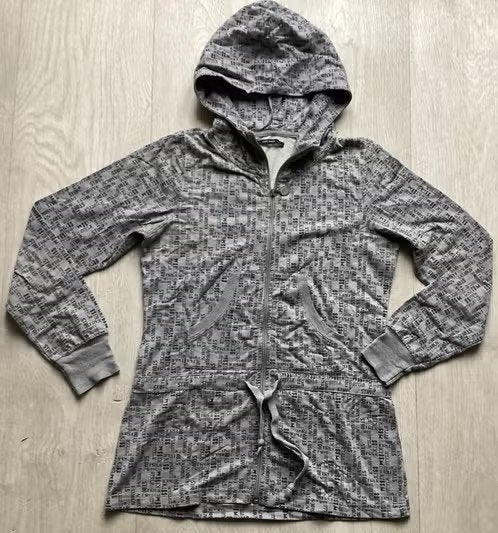 Grijs trui/ vest met capuchon Maat L Vero Moda, Kleding | Dames, Vero Moda, Maat 42/44 (L), Ophalen of Verzenden, Zo goed als nieuw