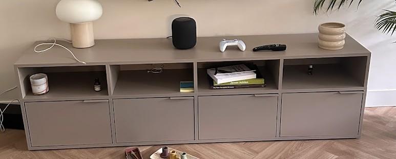 Tylco tv meubel Kasjmierbeige As New Beautiful design, Ophalen, 150 tot 200 cm, Nieuw, Minder dan 100 cm
