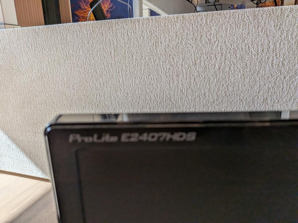 Beeldscherm 23,8inch iiyama, Ophalen, Zo goed als nieuw, Overige instrumenten