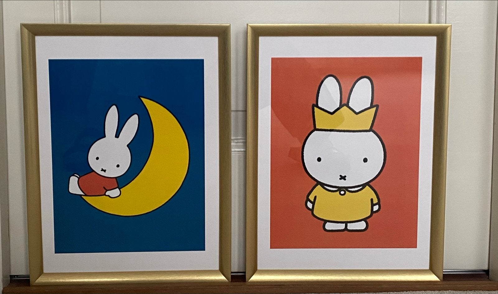 Nijntje posters in goudkleurige IKEA lijsten (2 stuks), Huis en Inrichting, Ophalen, 50 – 75, Minder dan 50 cm, Oorspronkelijke maker