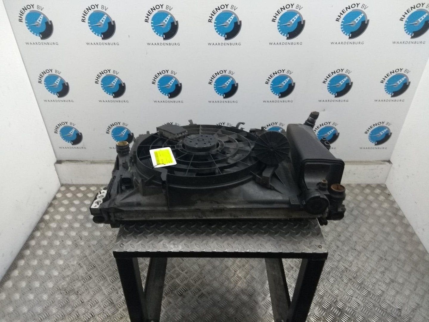 BMW 3 SERIES KOELERPAKKET 1998, Ophalen of Verzenden, Gebruikt, Stiba lid