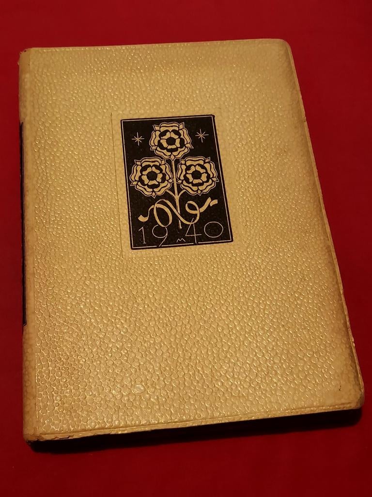 Boekenweekgeschenk 1940. Drie novellen. In keurige staat., Ophalen of Verzenden, Gelezen