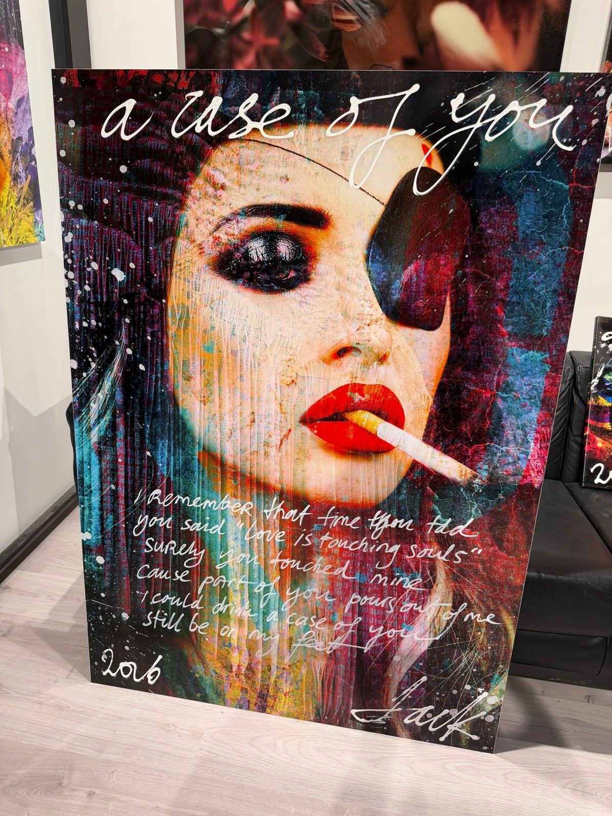 Modern Schilderij 'A Case of You' - Vrouwenportret, Ophalen, Hout, Gesigneerd, Gemengde techniek