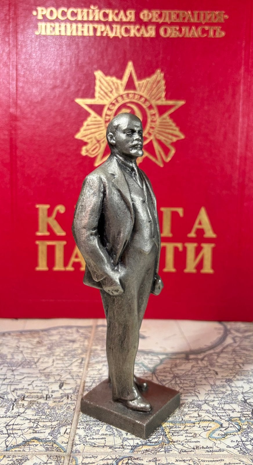 USSR Vladimir Lenin Beeldje– 15 cm Sovjet Propaganda Figuur, Antiek en Kunst, Ophalen of Verzenden