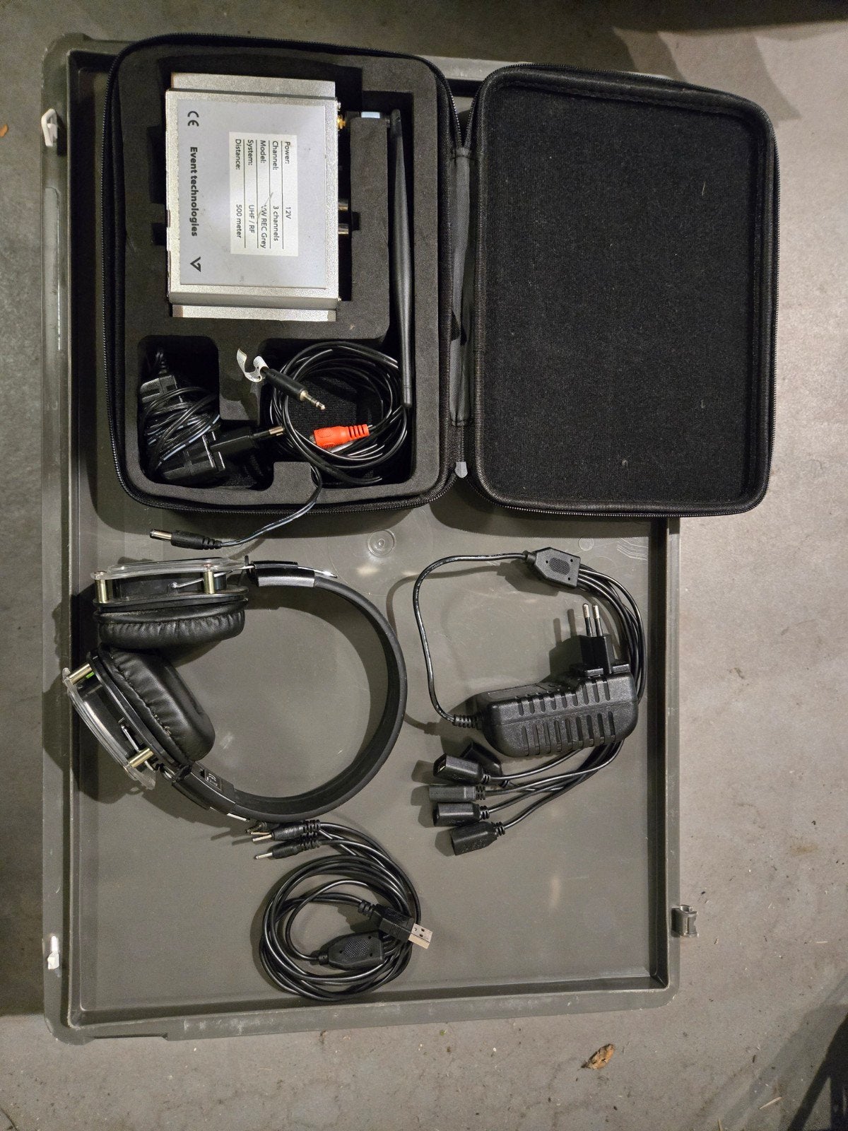 Complete Silent Disco Hoofdtelefoon Set - 20 stk met zender, Overige merken, Gebruikt, Draadloos, Ophalen of Verzenden