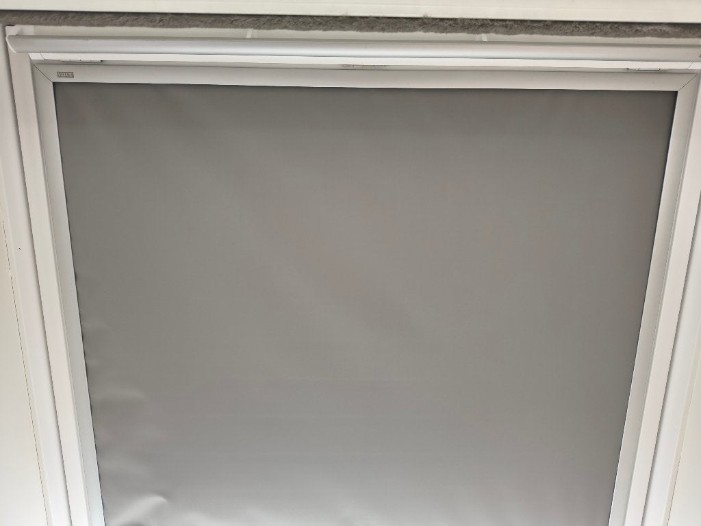 Verduisteringsrolcassette van Velux, Gebruikt, 80 tot 120 cm, Ophalen of Verzenden, 80 tot 120 cm