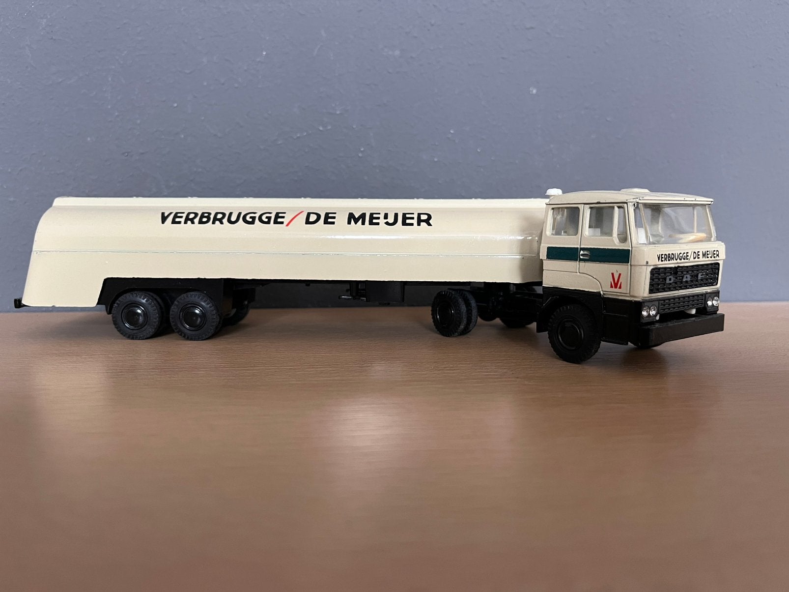 Lion Car DAF F2800 VERBRUGGE/DE MEIJER, Hobby en Vrije tijd, Modelauto's | 1:50, Ophalen of Verzenden, Nieuw, Bus of Vrachtwagen
