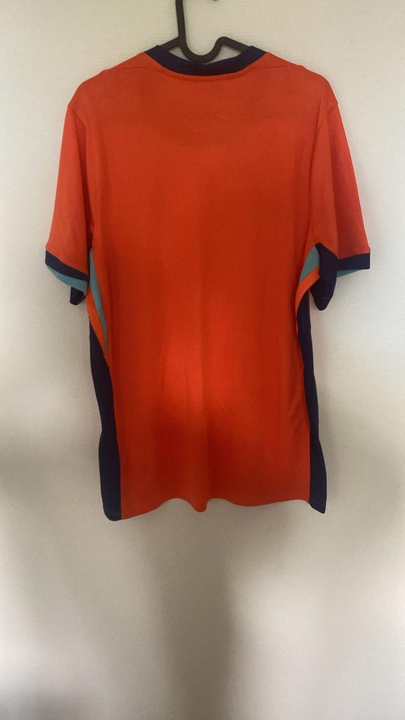 Nike x Stussy Oranje Voetbalshirt - Maat L, Kleding | Heren, T-shirts, Ophalen of Verzenden, Zo goed als nieuw, Oranje
