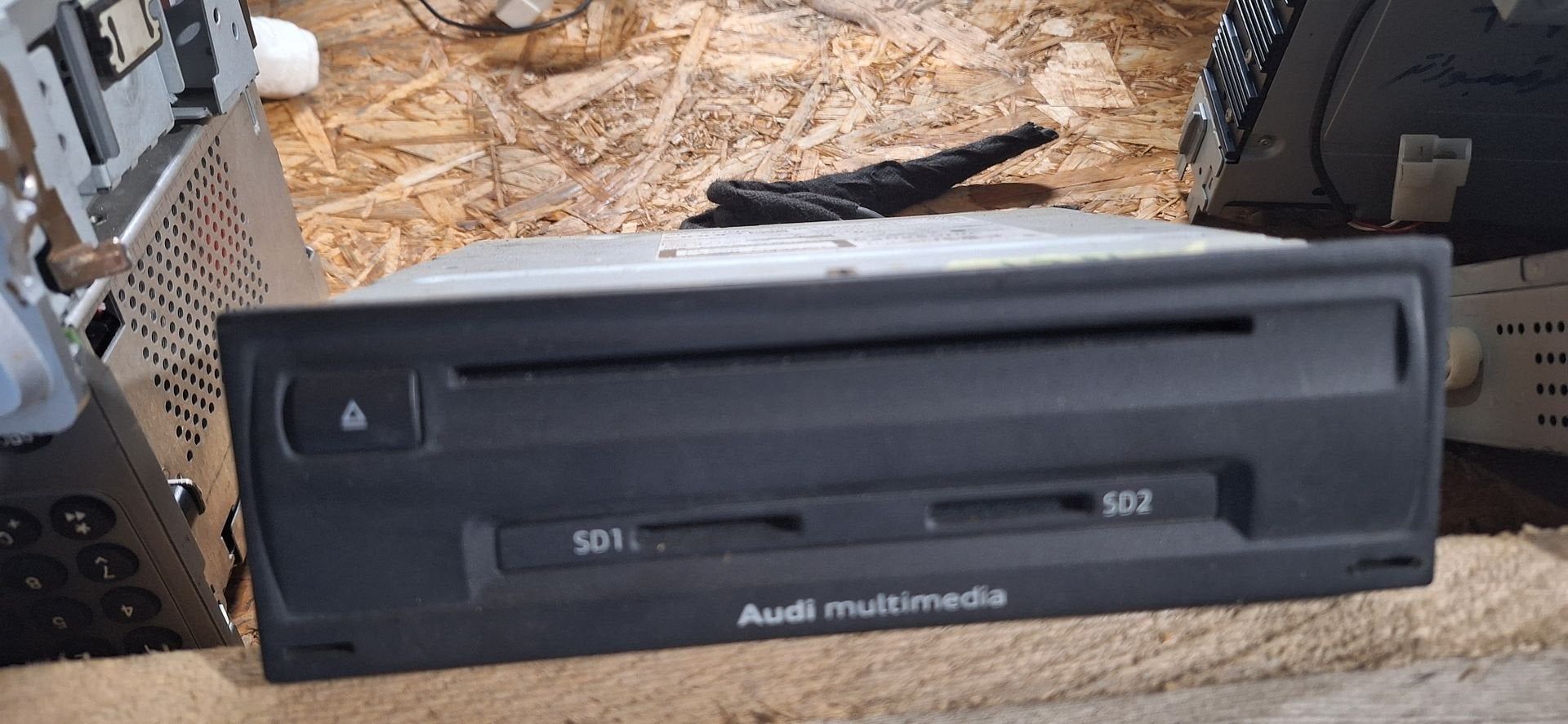 Originele Audi Multimedia / CD-Speler met SD-Slots (MMI), Gebruikt, -, -, Ophalen of Verzenden