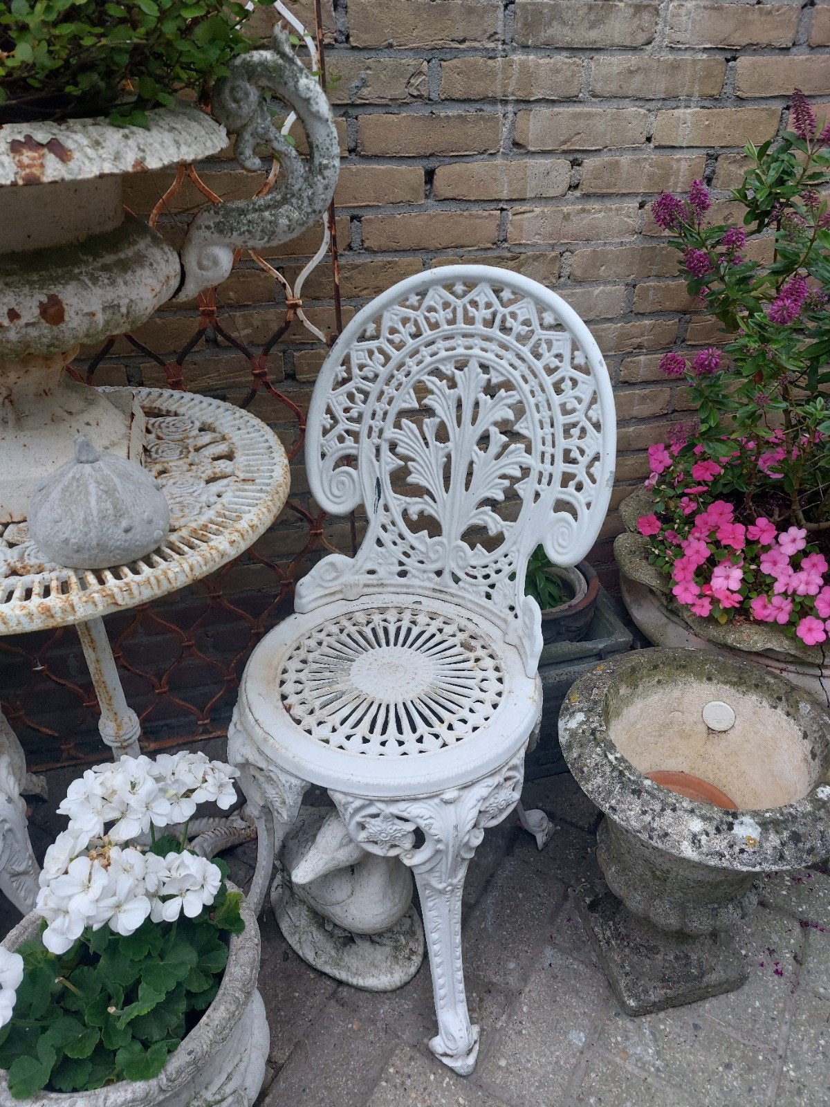 Witte gietijzeren stoelen, Ophalen, Gebruikt, Metaal