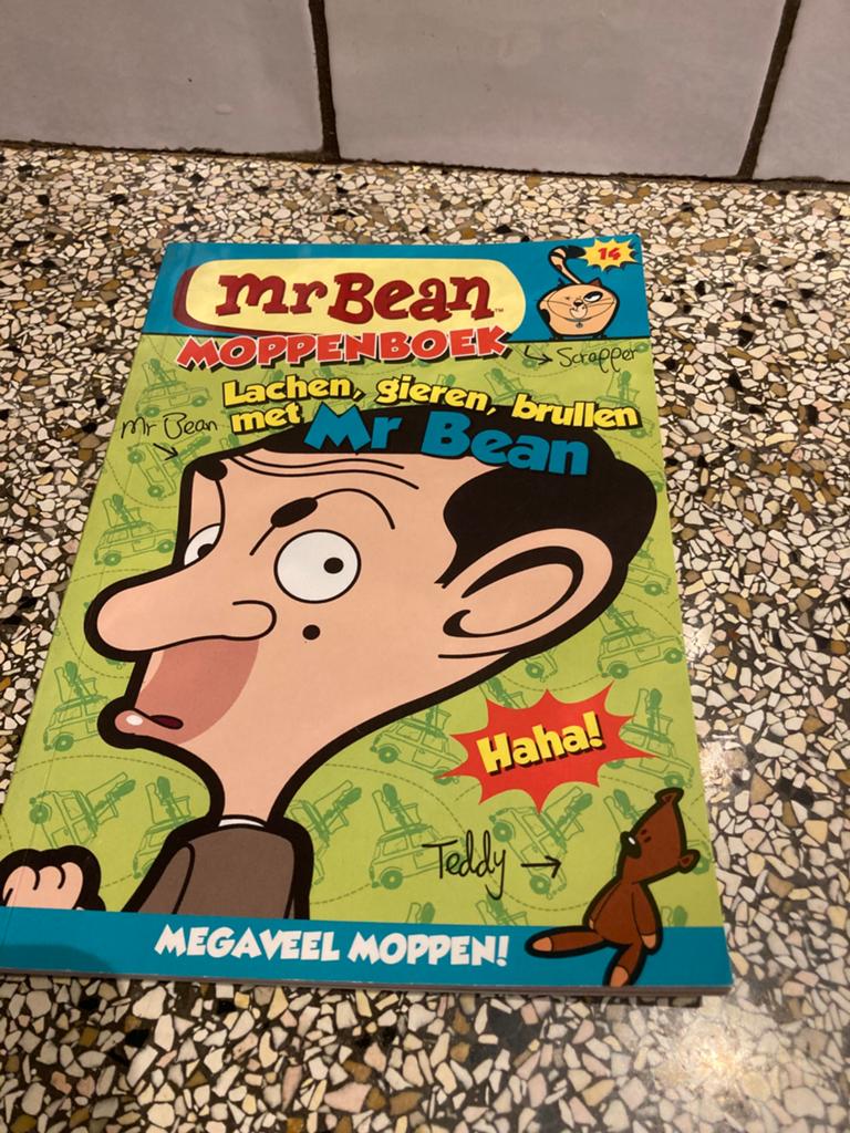 Moopenboek mr Bean, Ophalen of Verzenden, Zo goed als nieuw, Moppen