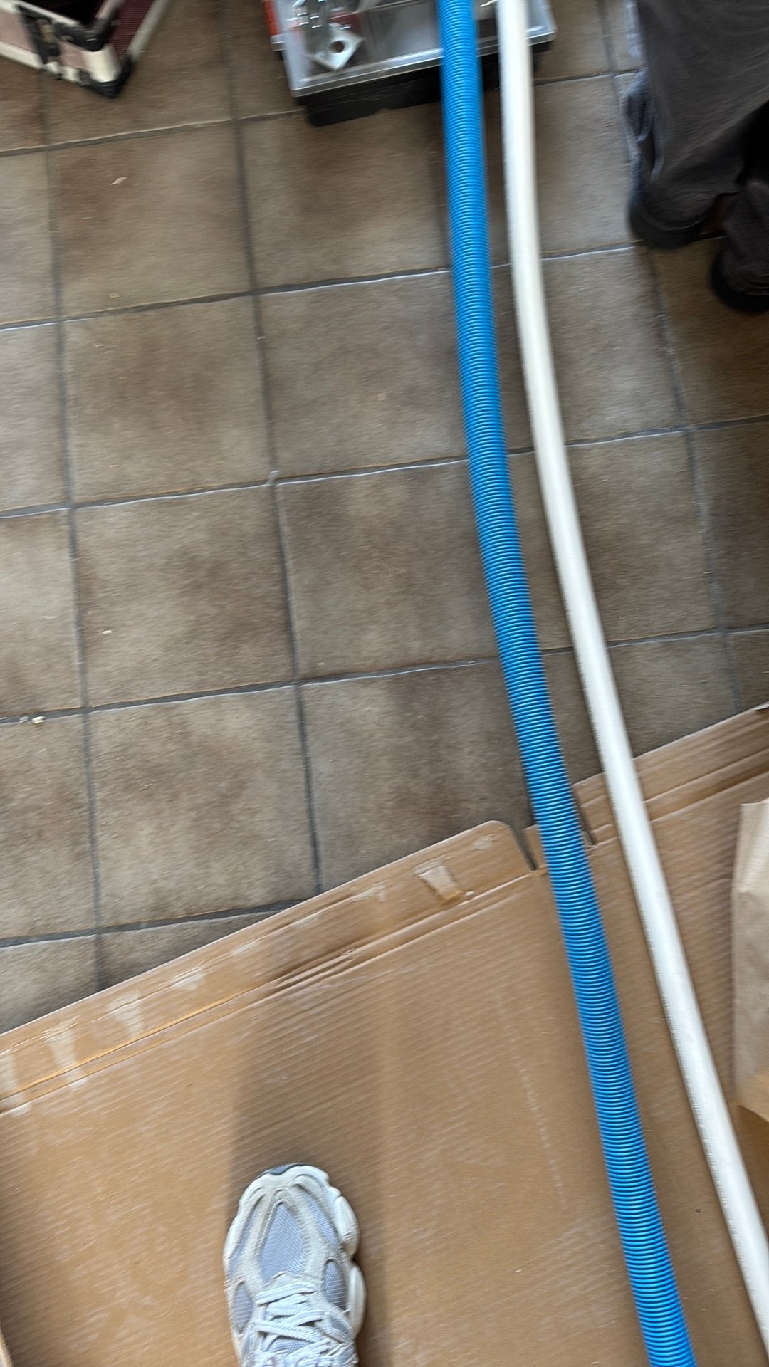 Hemco buis 26x3, Doe-het-zelf en Verbouw, Overige materialen, 6 meter of meer, Overige typen, Zo goed als nieuw
