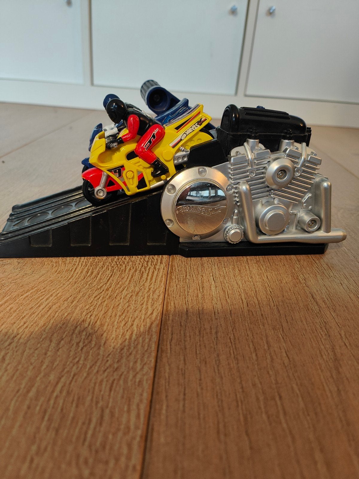 Hot Wheels Motorracebaan met 2 motoren, Ophalen of Verzenden, Gebruikt, Jongen of Meisje