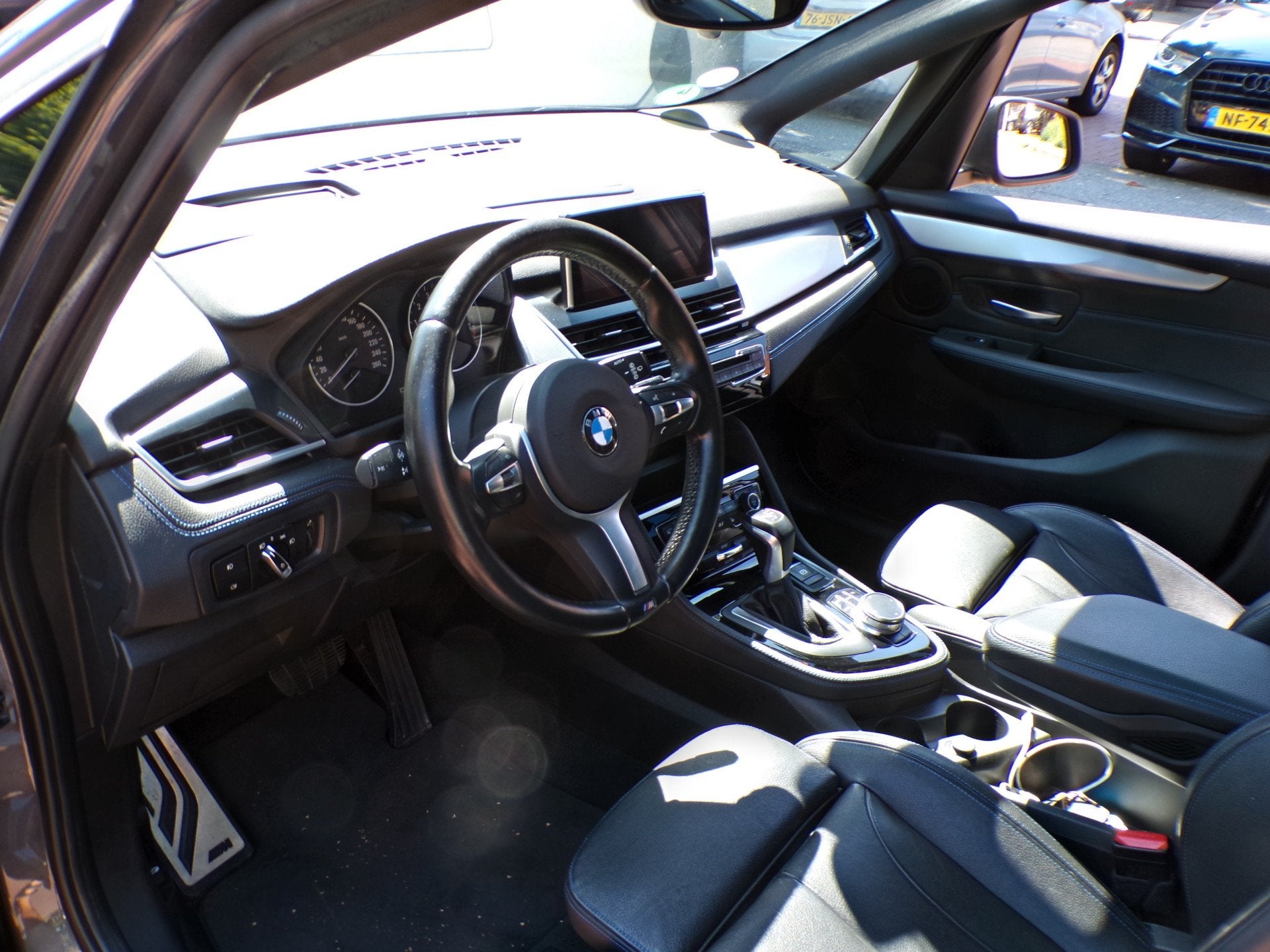 BMW 2 Serie Active Tourer 218i Centennial High Executive PAN, 1345 kg, 136 pk, Gebruikt, Euro 6