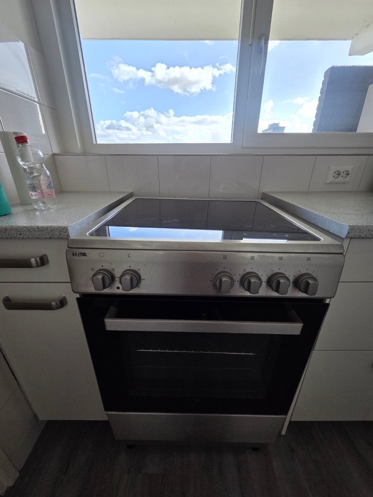 als nieuw etna inductie fornuis met oven, Gebruikt, 60 cm of meer, Vrijstaand, 85 tot 90 cm