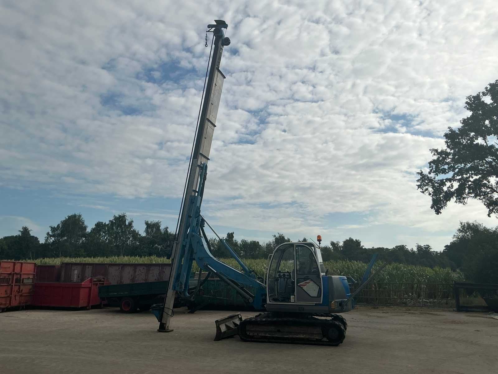 2000 Neuson 8002 RDV 2003 KefDrill KD 33 GW Grondboor Hydrok