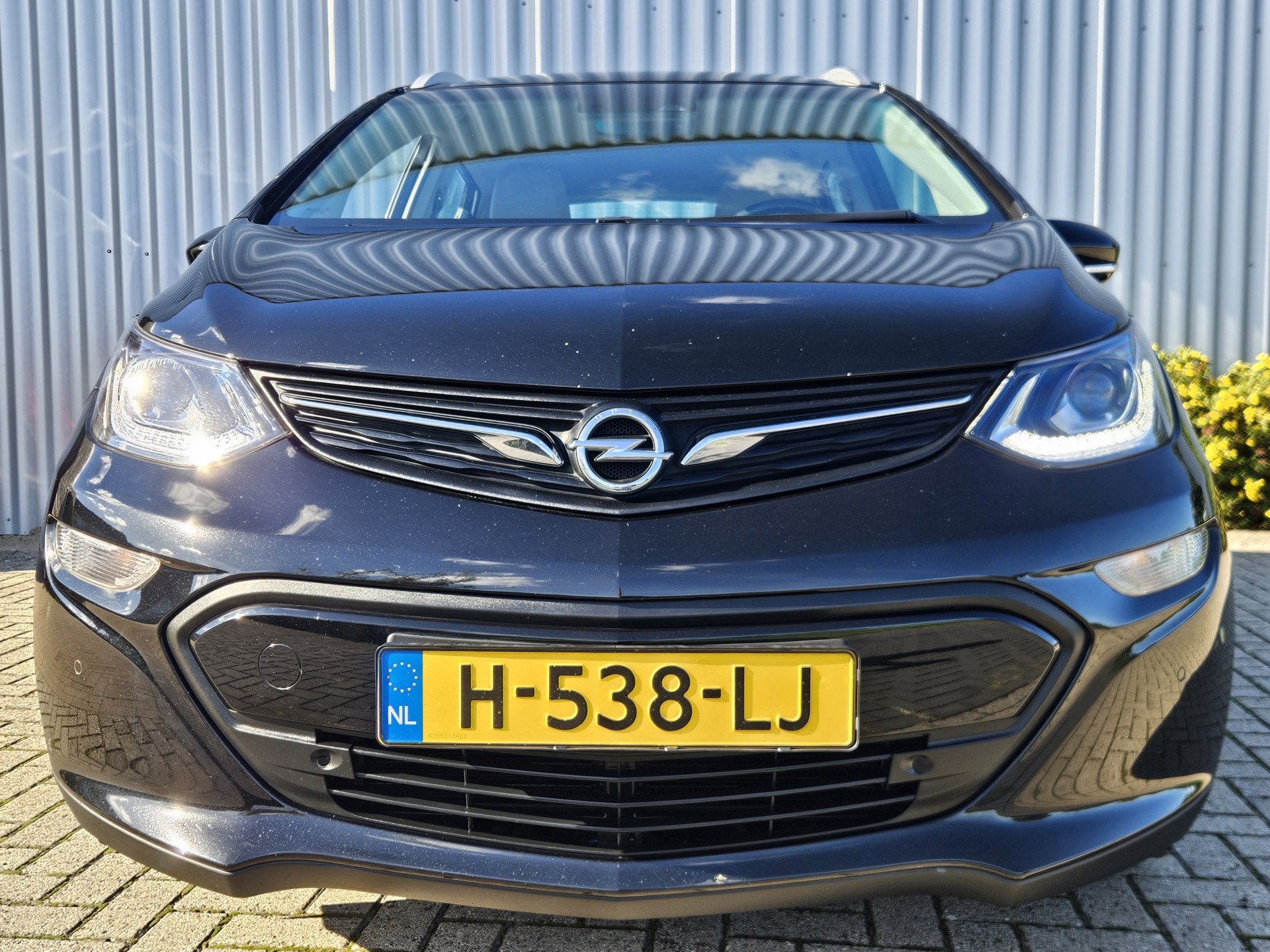 Opel Ampera-E Business Executive 60 kWh / Nieuw Accupakket!, Auto's, Opel, Stof, Gebruikt, Zwart, Origineel Nederlands