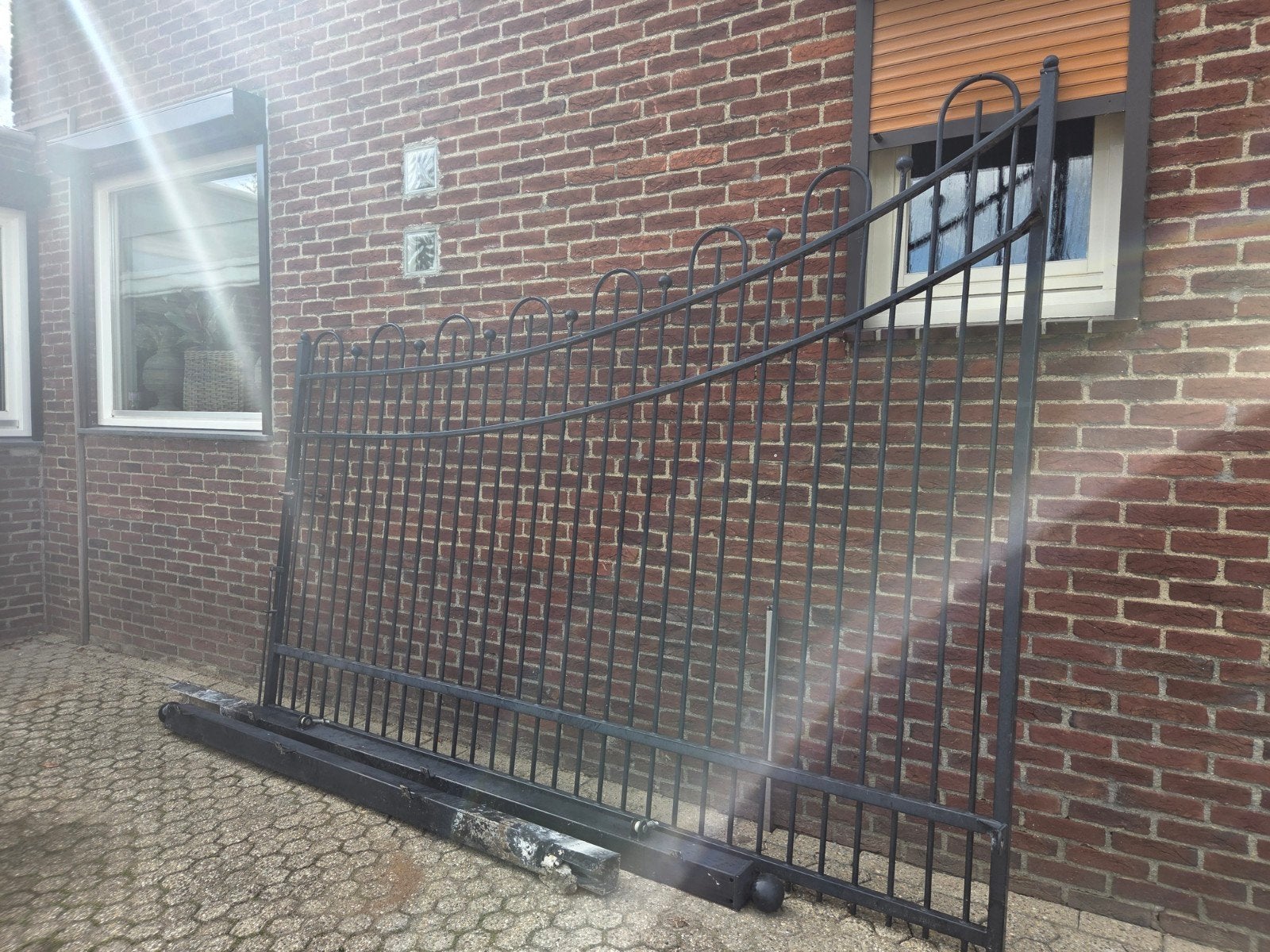 zeer degelijke kwaliteitspoort, Ophalen