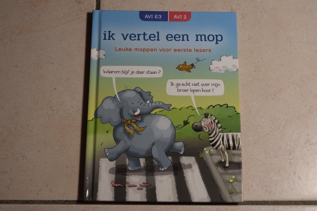 Ik vertel een mop AVI E3, Ophalen of Verzenden, Zo goed als nieuw, Fictie algemeen
