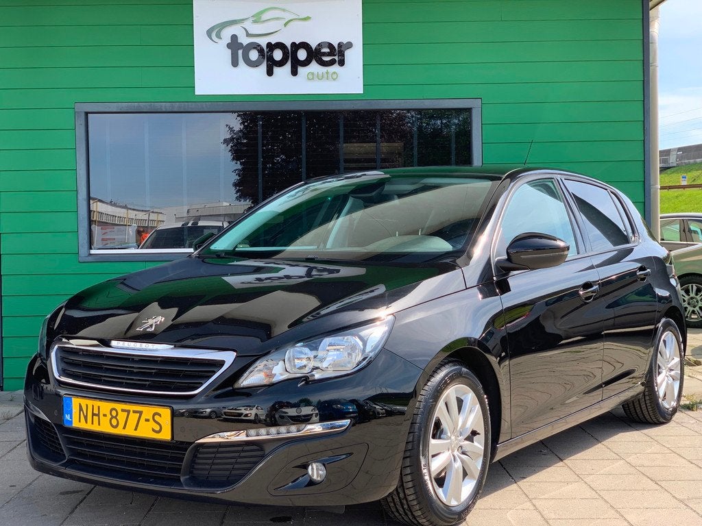 Peugeot 308 1.2 PureTech Blue Lion|Navigatie|CruiseControl|P, Auto's, Peugeot, Voorwielaandrijving, Gebruikt, Euro 6, 1199 cc